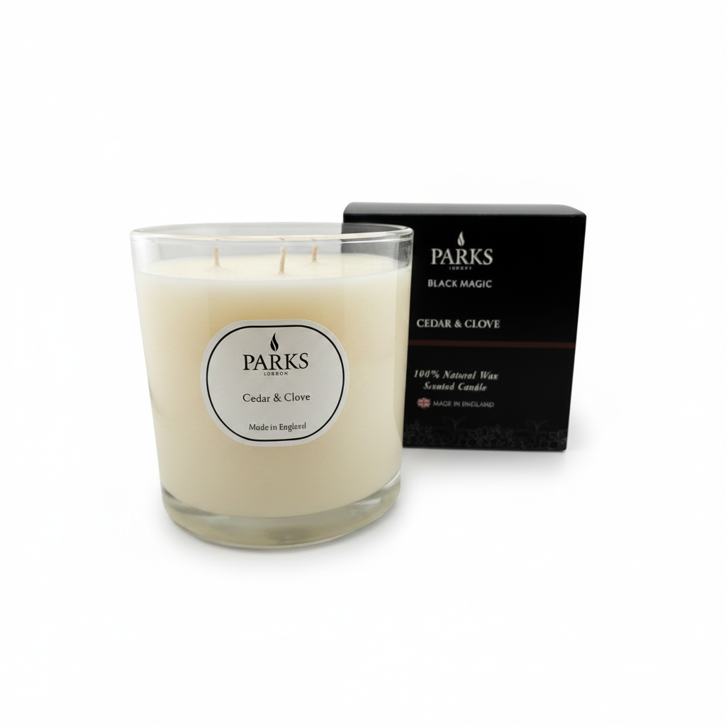 BLACK MAGIC 650G CANDLE CEDAR & CLOVE
